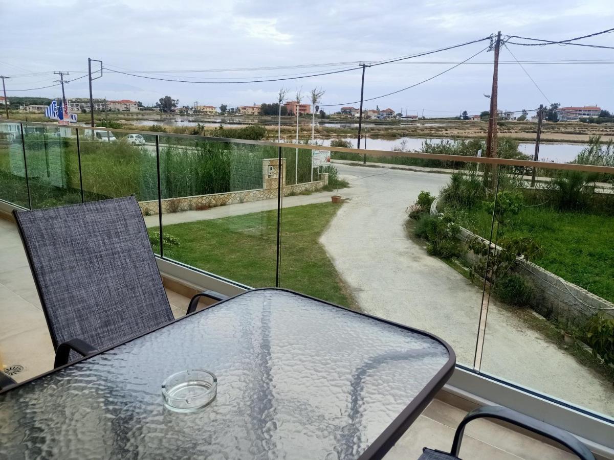 Almiriki Studios & Apartments Alykes  Ngoại thất bức ảnh