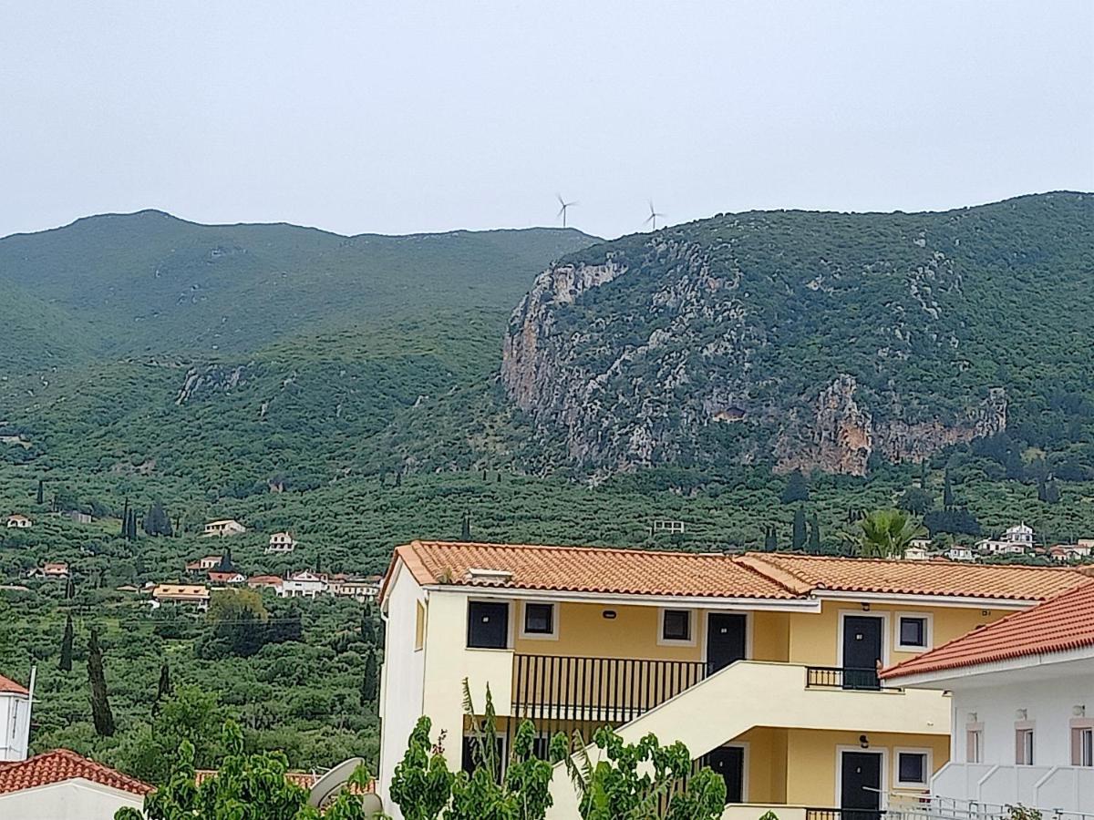 Almiriki Studios & Apartments Alykes  Ngoại thất bức ảnh