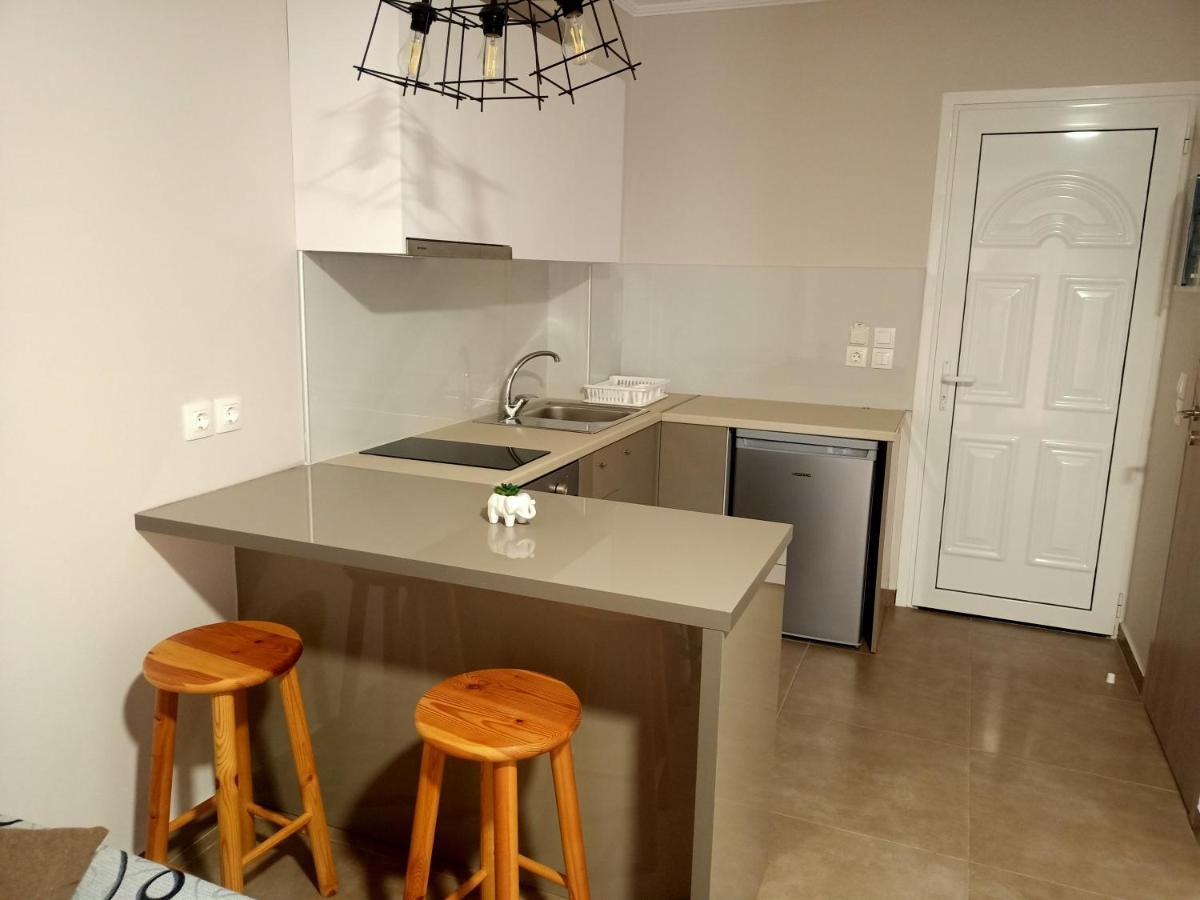 Almiriki Studios & Apartments Alykes  Ngoại thất bức ảnh